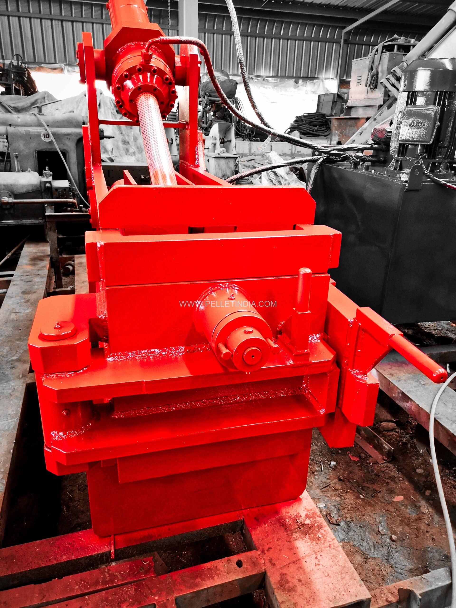 Baling Press for Metal Scrap - 3