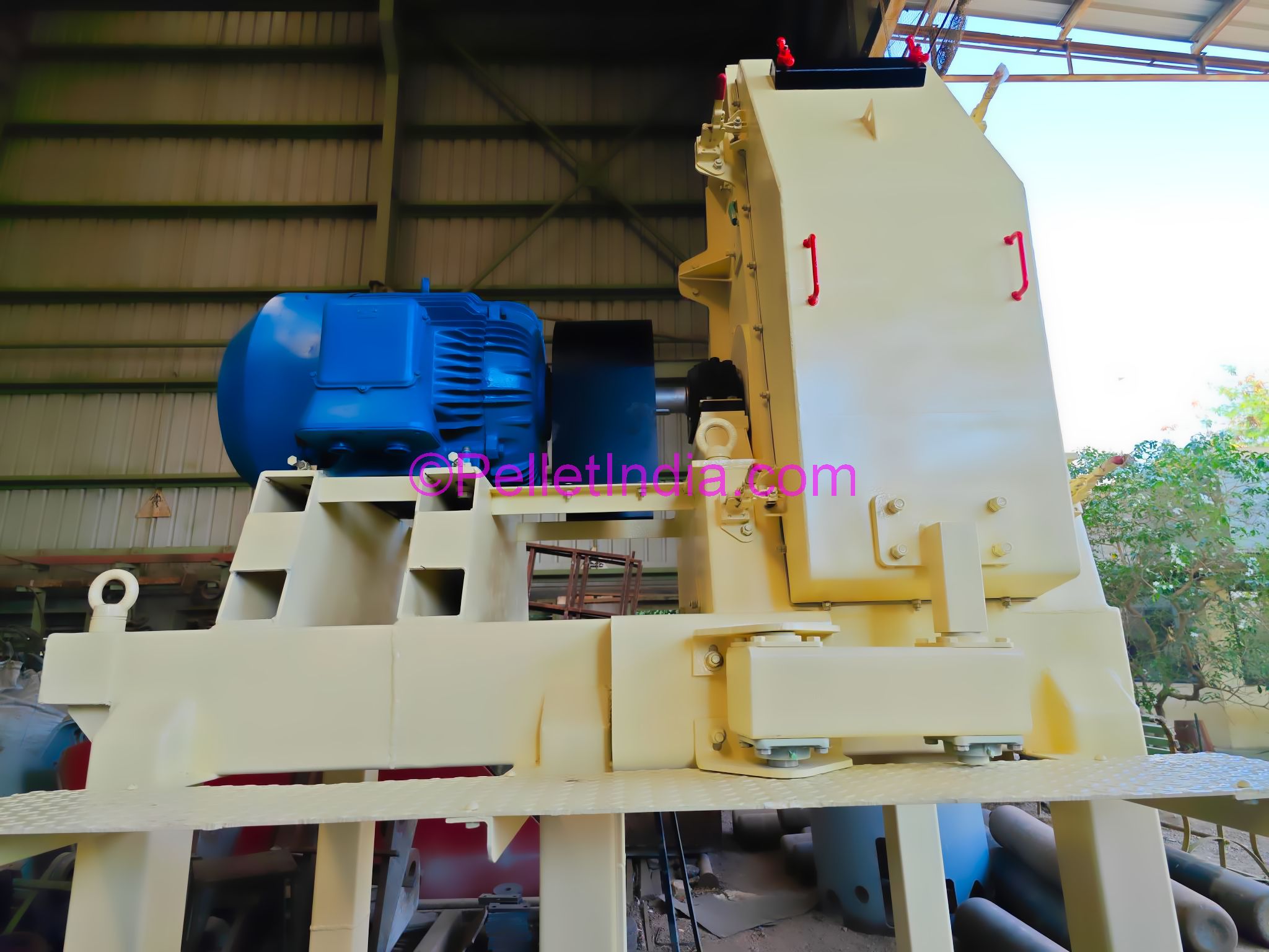 Tear Drop Hammer Mill - 4