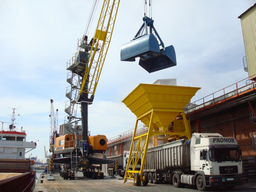 Port Handling Hopper (Terminal Hopper) - 2